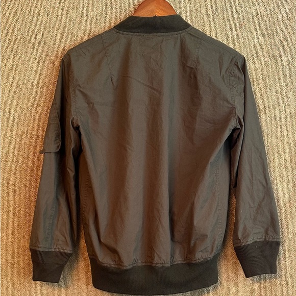 NWOT Vestique Women’s Bomber Jacket size small - Picture 2 of 12